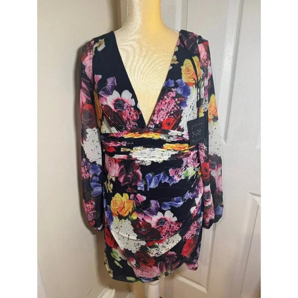 NWT Ieena for Mac Duggal Floral Illusion Puff Sleeve V-Neck Fitted Mini Dress - Picture 2 of 14